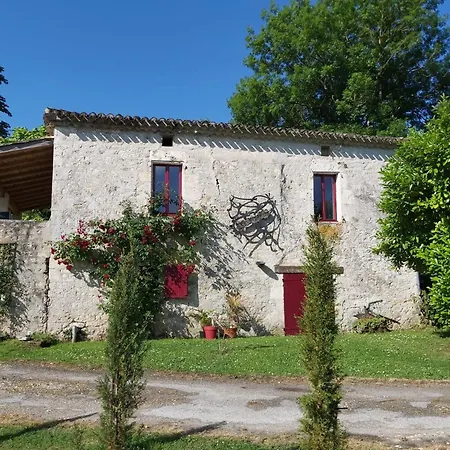 Maison Charmante à Avec Piscine Privée * Sauveterre (Tarn-et-Garonne)
