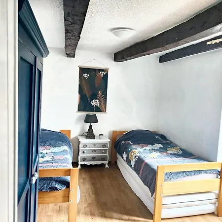 Maison Charmante à Avec Piscine Privée