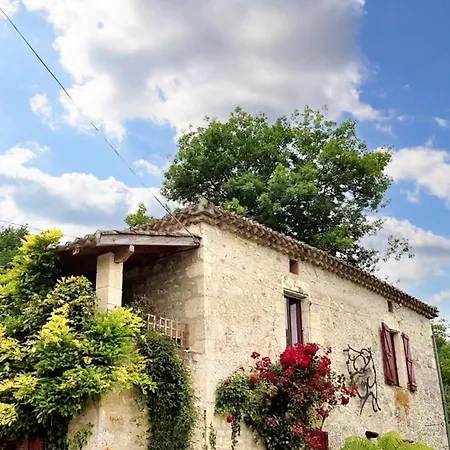 Maison Charmante à Avec Piscine Privée Hébergement de vacances