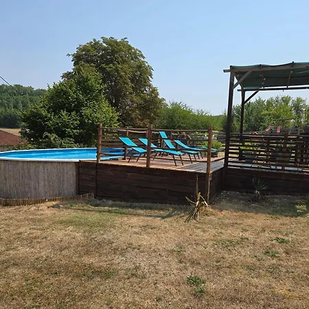 Maison Charmante à Avec Piscine Privée Hébergement de vacances