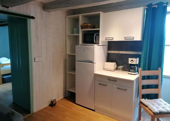 بيت للعطل Maison Charmante A Avec Piscine Privee Sauveterre (Tarn-et-Garonne)