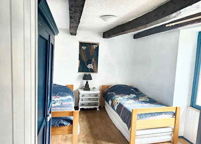 Maison Charmante A Avec Piscine Privee